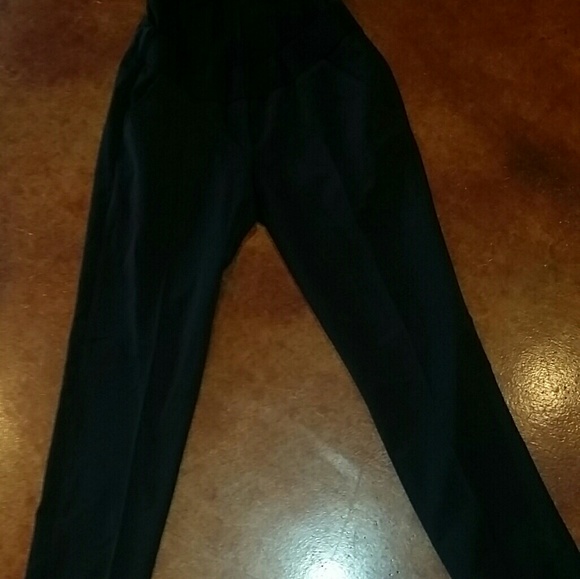 Isabella Oliver Black Maternity Pants - Picture 3 of 4